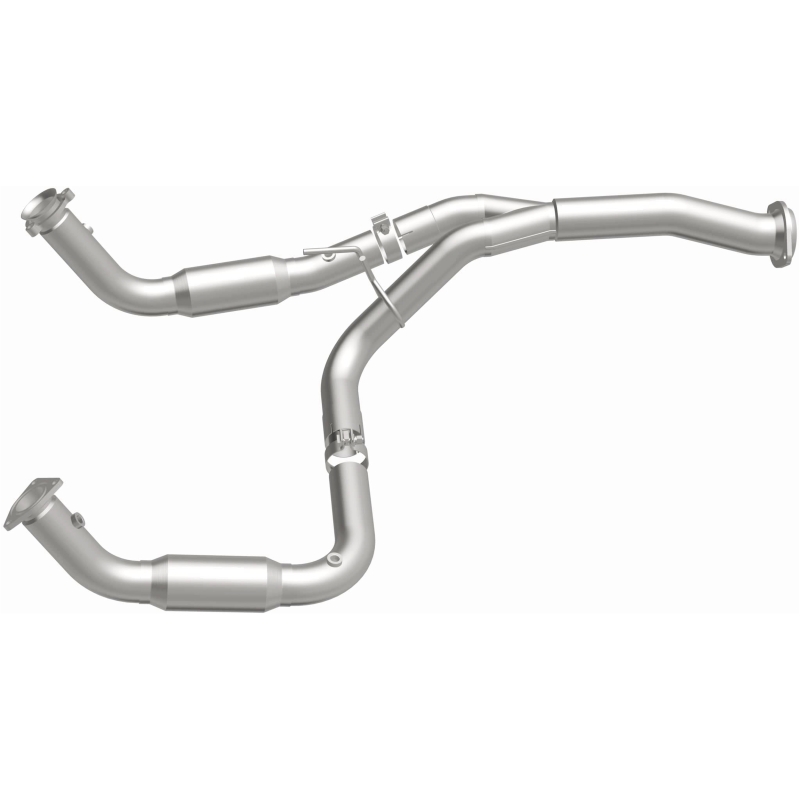 GMC Sierra 2500 HD Catalytic Converter - Magnaflow - California Grade CARB Compliant Direct-Fit - 2011