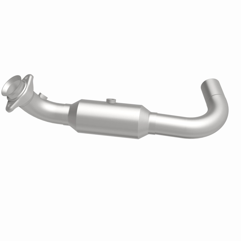 Lincoln Navigator Catalytic Converter - Magnaflow - California Grade CARB Compliant Direct-Fit - `07-`08
