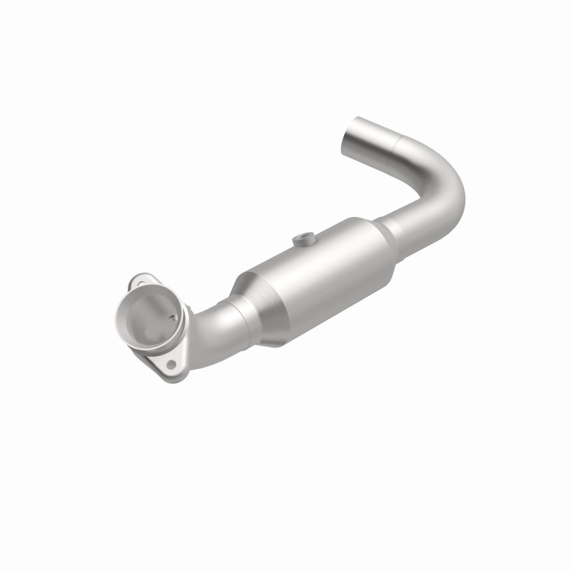 Lincoln Navigator Catalytic Converter - Magnaflow - California Grade CARB Compliant Direct-Fit - `07-`08