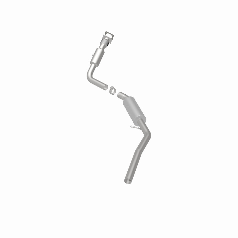 Chrysler Town & Country Catalytic Converter - Magnaflow - California Grade CARB Compliant Direct Fit - 2010
