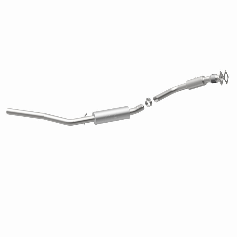 Chrysler Town & Country Catalytic Converter - Magnaflow - California Grade CARB Compliant Direct Fit - 2010