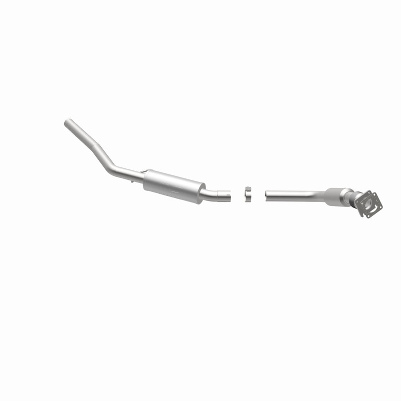 Chrysler Town & Country Catalytic Converter - Magnaflow - California Grade CARB Compliant Direct Fit - 2010