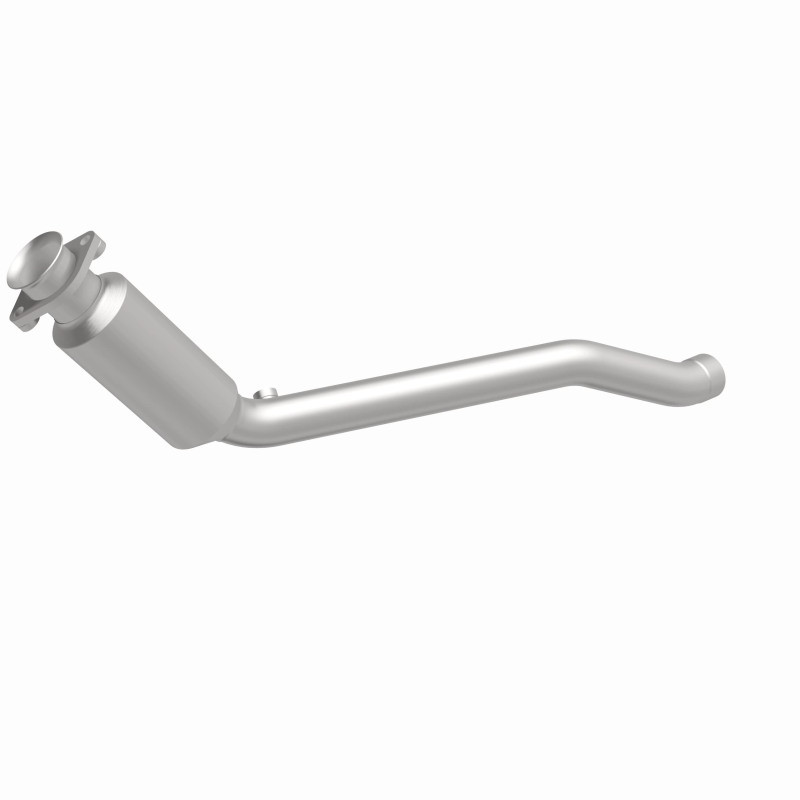 Land Rover LR4 Catalytic Converter - Magnaflow - California Grade CARB Compliant Direct-Fit, Spun Body, 409 Stainless Steel - `10-`13