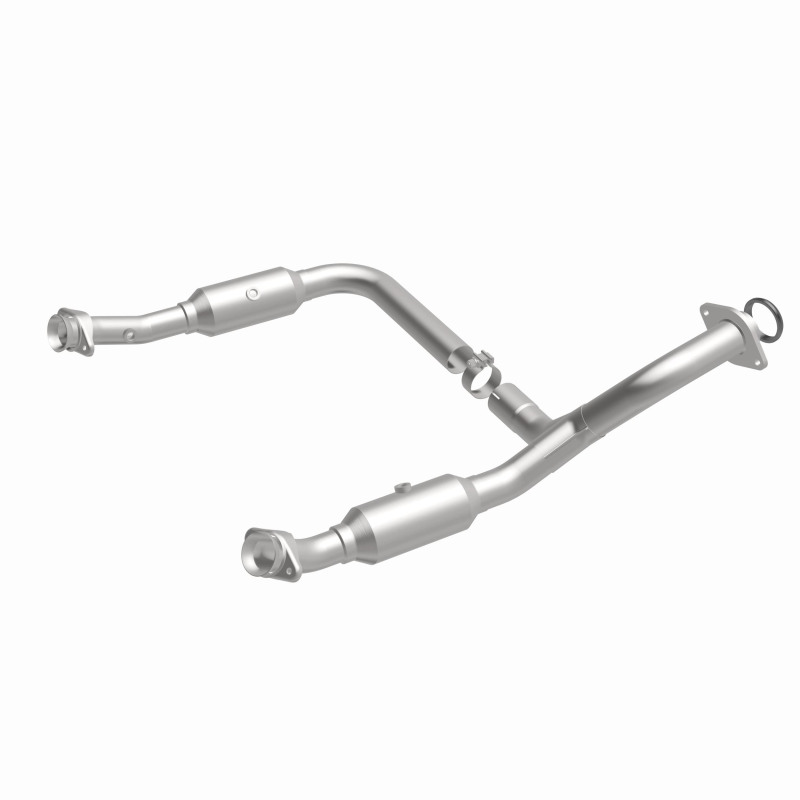 Ford Explorer Catalytic Converter - Magnaflow - California Grade CARB Compliant Direct-Fit - `06-`10