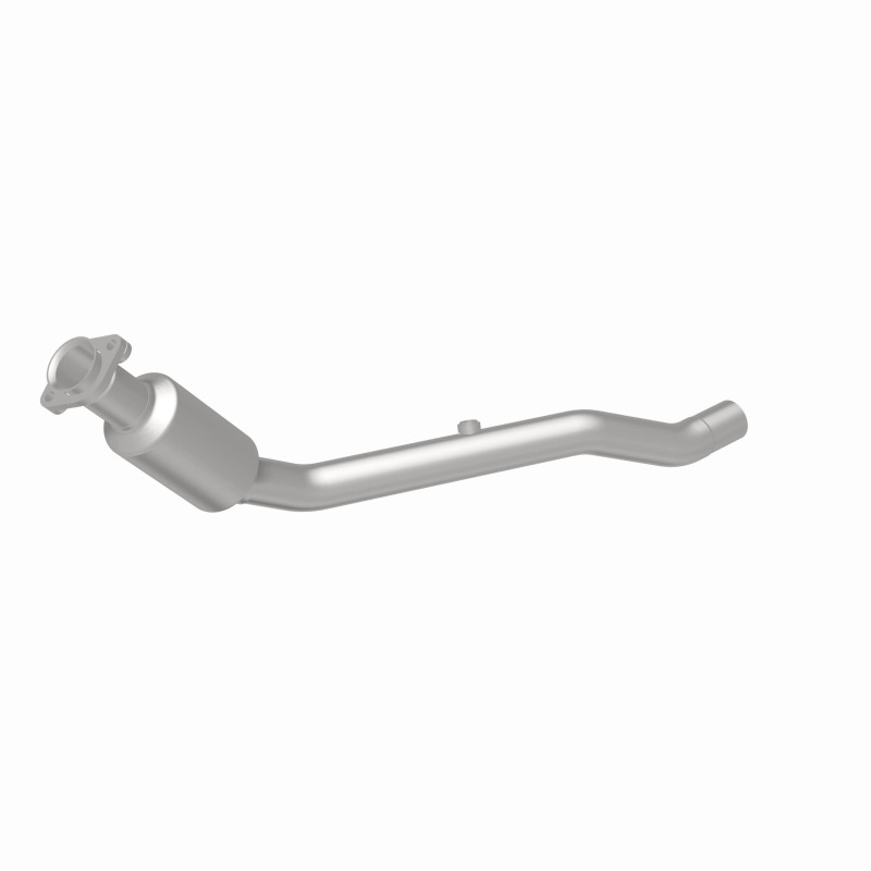 Land Rover LR3 Catalytic Converter - Magnaflow - California Grade CARB Compliant Direct-Fit - `07-`09