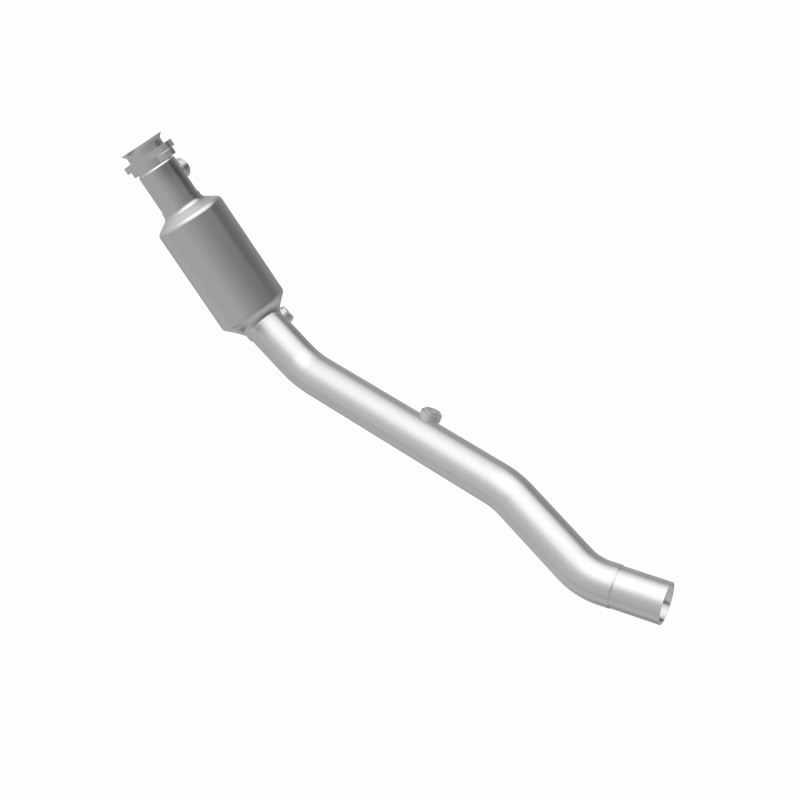 Land Rover LR3 Catalytic Converter - Magnaflow - California Grade CARB Compliant Direct-Fit - `07-`09