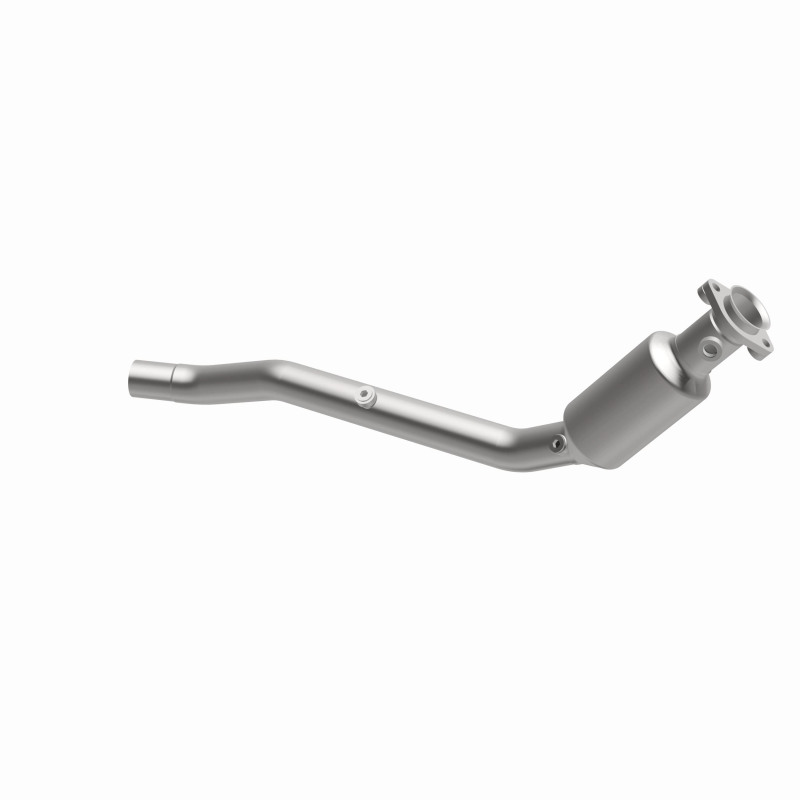 Land Rover Range Rover Sport Catalytic Converter - Magnaflow - California Grade CARB Compliant Direct-Fit - `07-`09