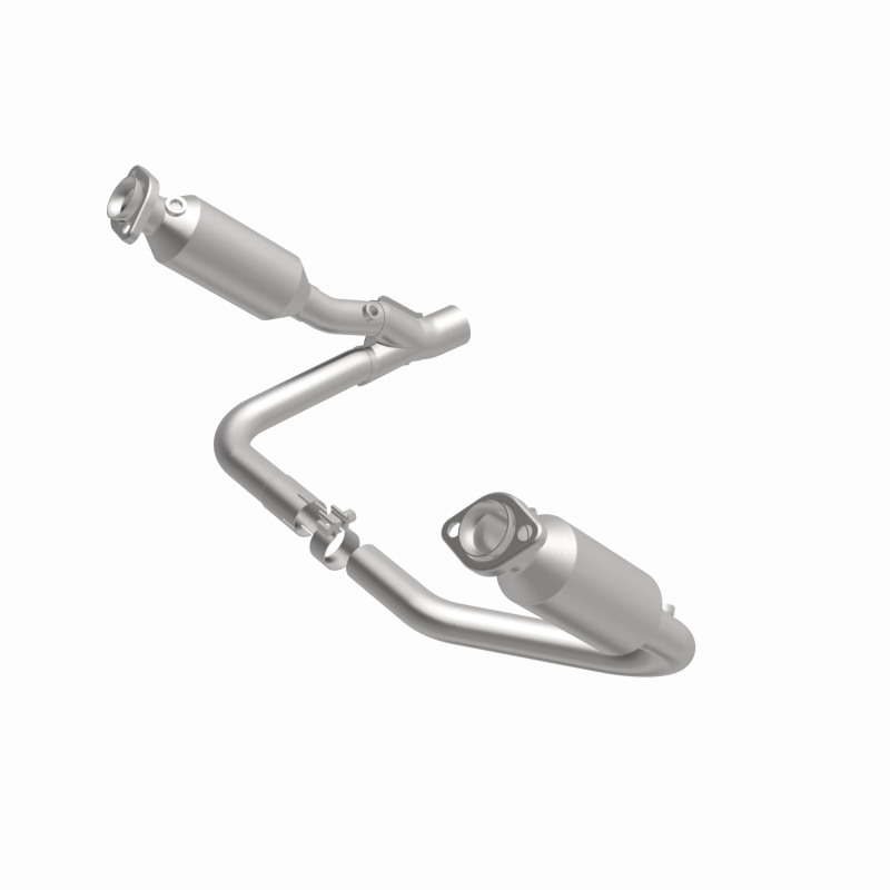 Chrysler Aspen Catalytic Converter - Magnaflow - California Grade CARB Compliant Direct-Fit - 2007