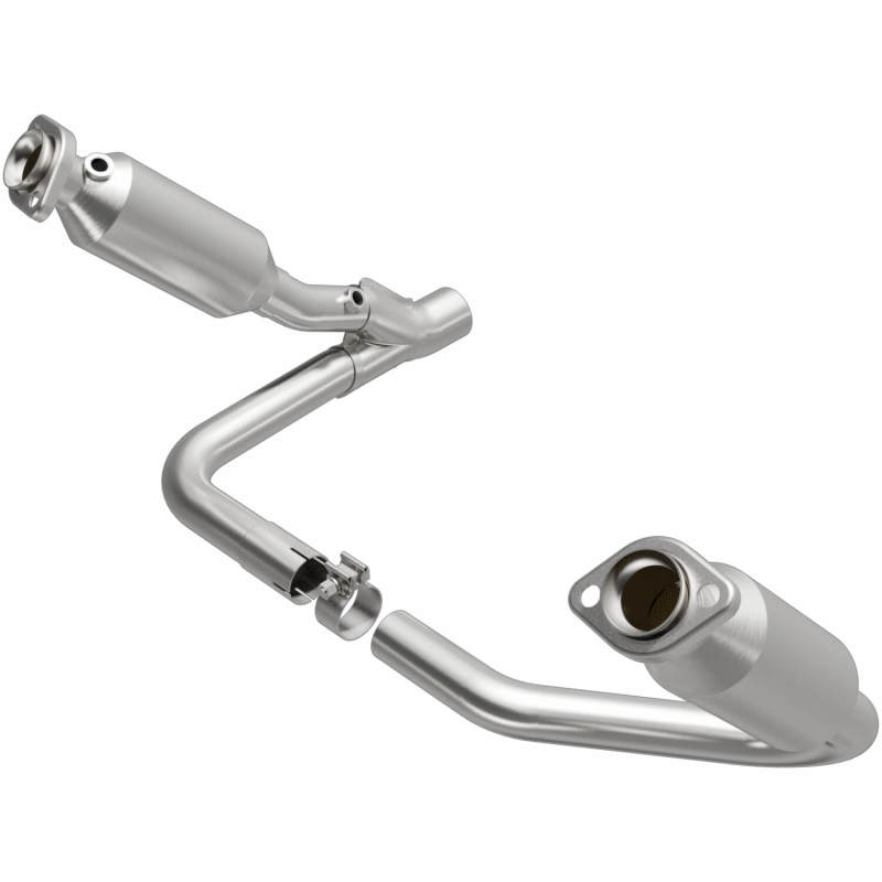 Dodge Durango Catalytic Converter - Magnaflow - California Grade CARB Compliant Direct-Fit - `07-`08