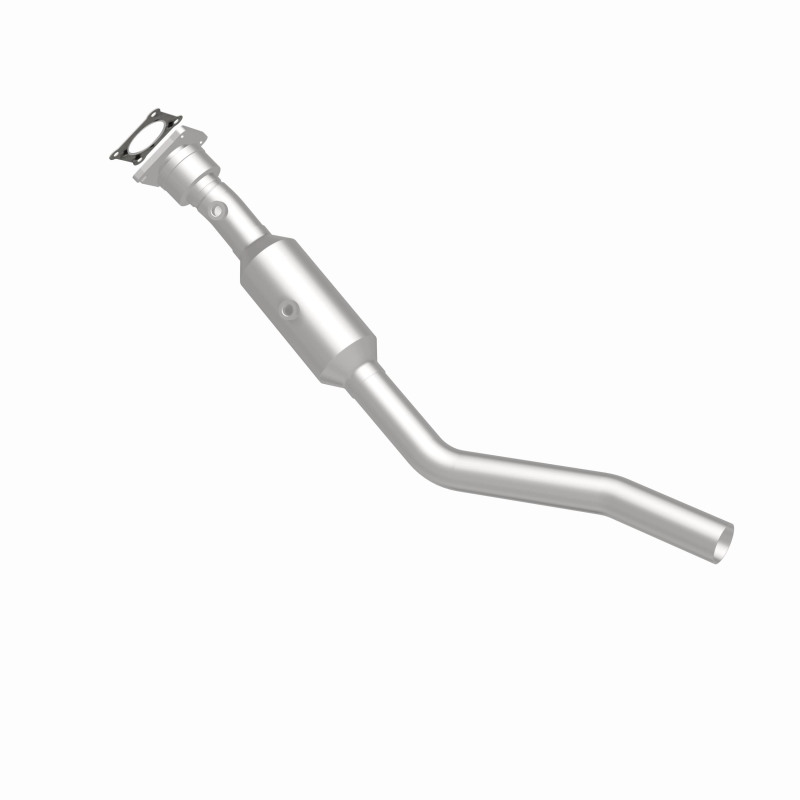 Jeep Compass Catalytic Converter - Magnaflow - California Grade CARB Compliant Direct-Fit - `07-`17