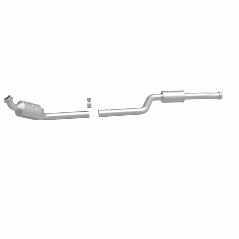 Mercedes-Benz C350 Catalytic Converter - Magnaflow - California Grade CARB Compliant Direct-Fit - 2008