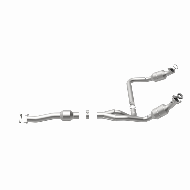 Chevrolet Express 3500 Catalytic Converter - Magnaflow - Direct Fit - 2009
