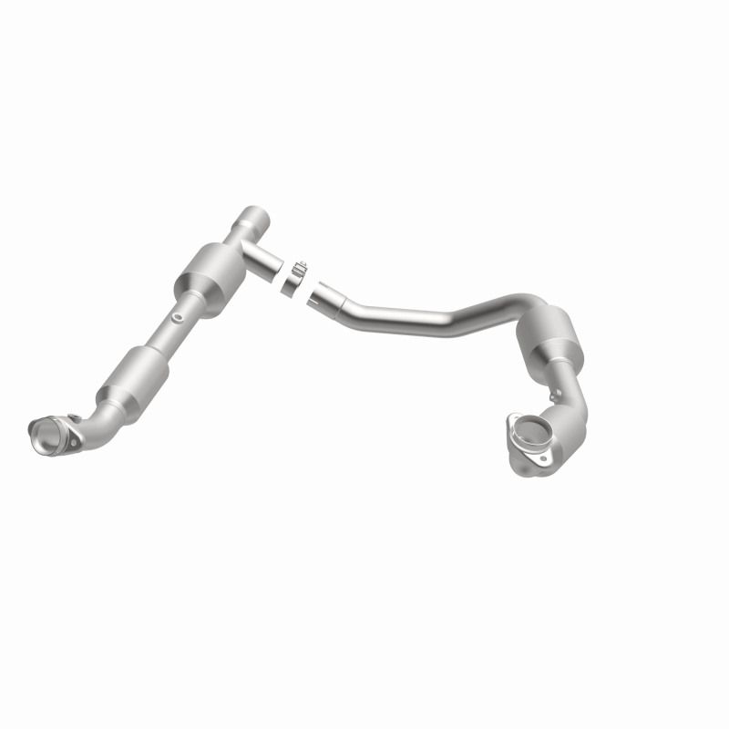 Ford E-150 Club Wagon Catalytic Converter - Magnaflow - Direct Fit - `04-`05