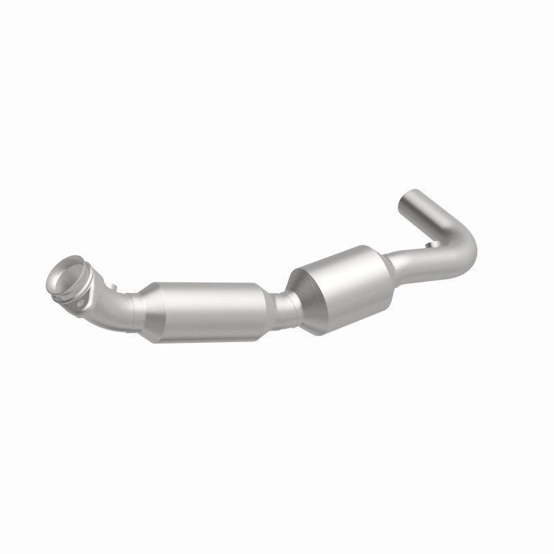 Ford E-150 Catalytic Converter - Magnaflow - Direct Fit - 2007