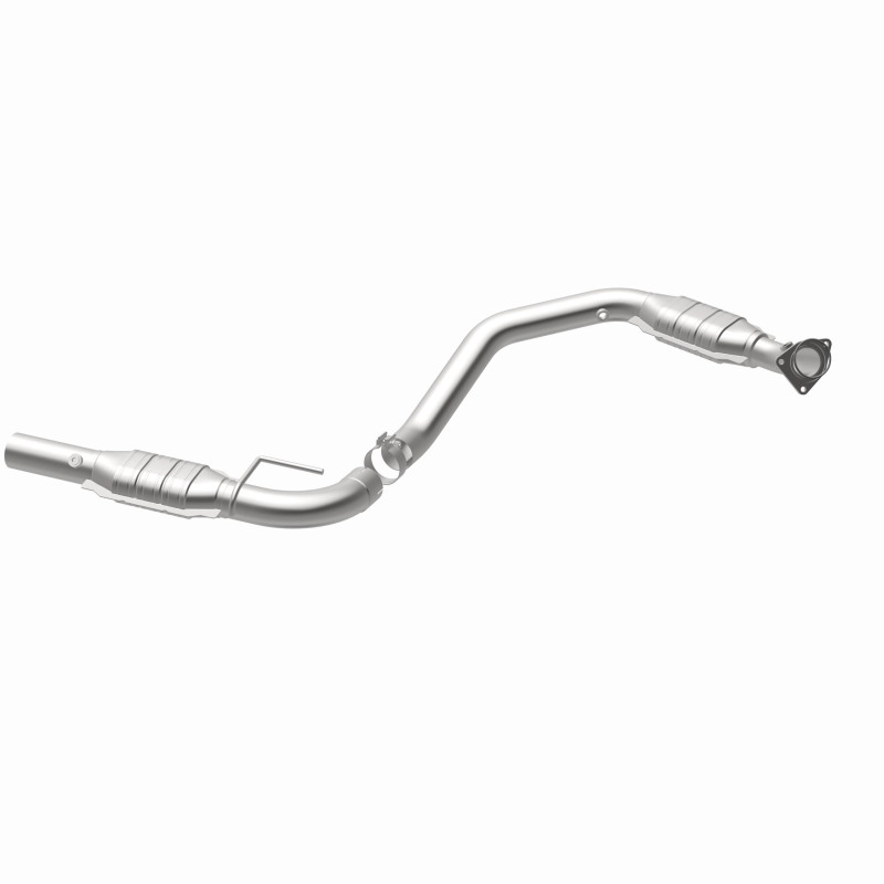 Chevrolet Express 2500 Catalytic Converter - Magnaflow - California Grade CARB Compliant, Direct-Fit - 2006