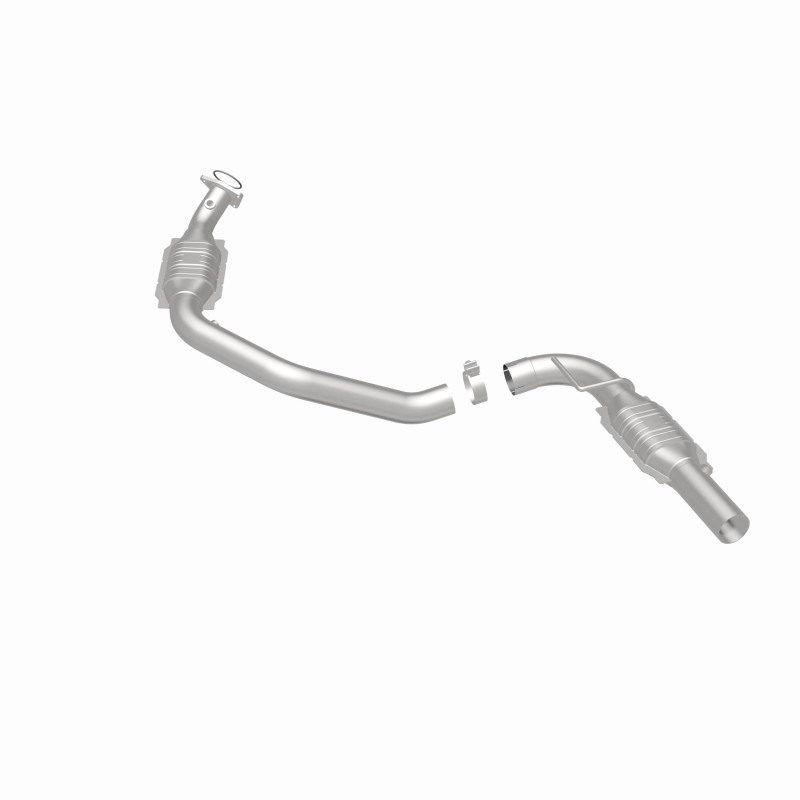 Chevrolet Express 2500 Catalytic Converter - Magnaflow - California Grade CARB Compliant, Direct-Fit - 2006