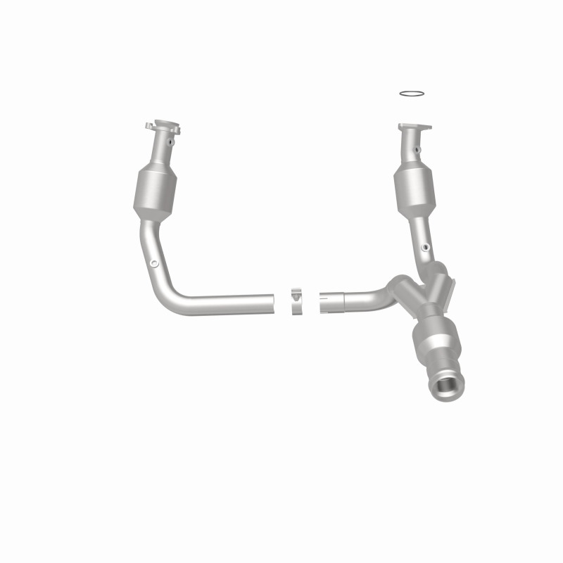 Cadillac Escalade Catalytic Converter - Magnaflow - California Grade CARB Compliant - `15-`16