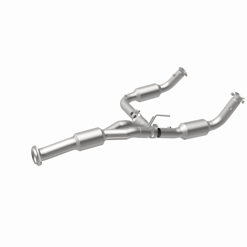 GMC Sierra 2500 HD Catalytic Converter - Magnaflow - Direct-Fit - `12-`14
