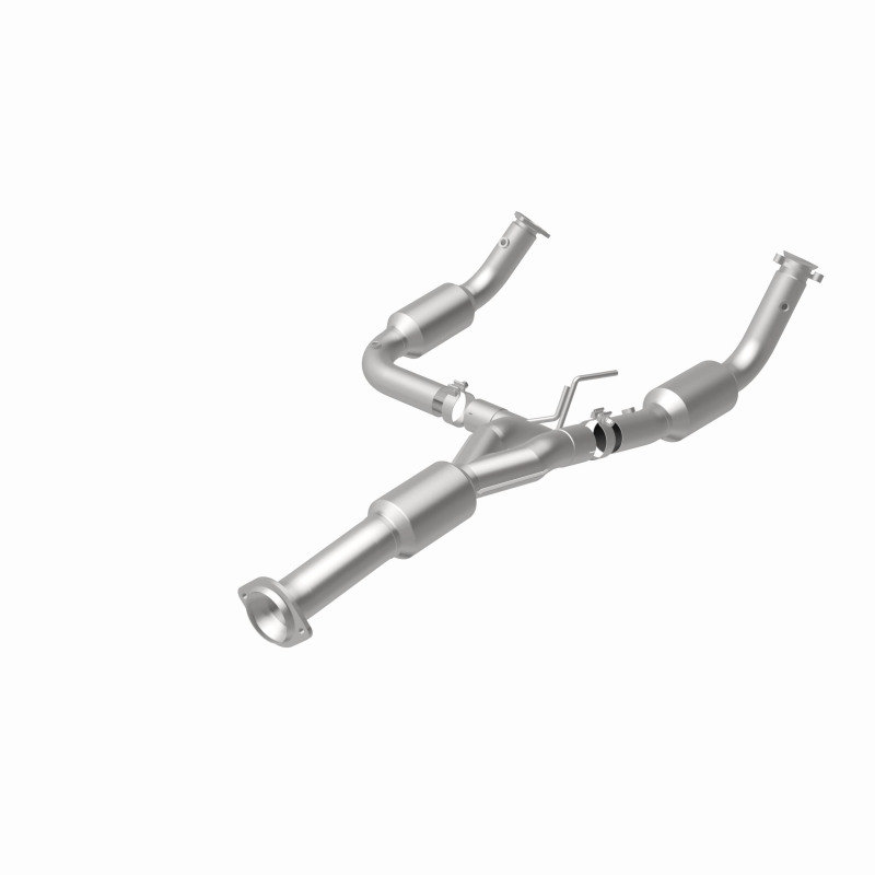 GMC Sierra 2500 HD Catalytic Converter - Magnaflow - Direct-Fit - `12-`14