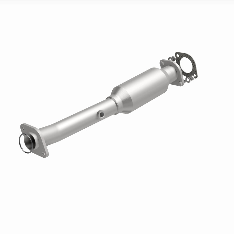 Nissan Titan Catalytic Converter - Magnaflow - Direct Fit - `05-`06
