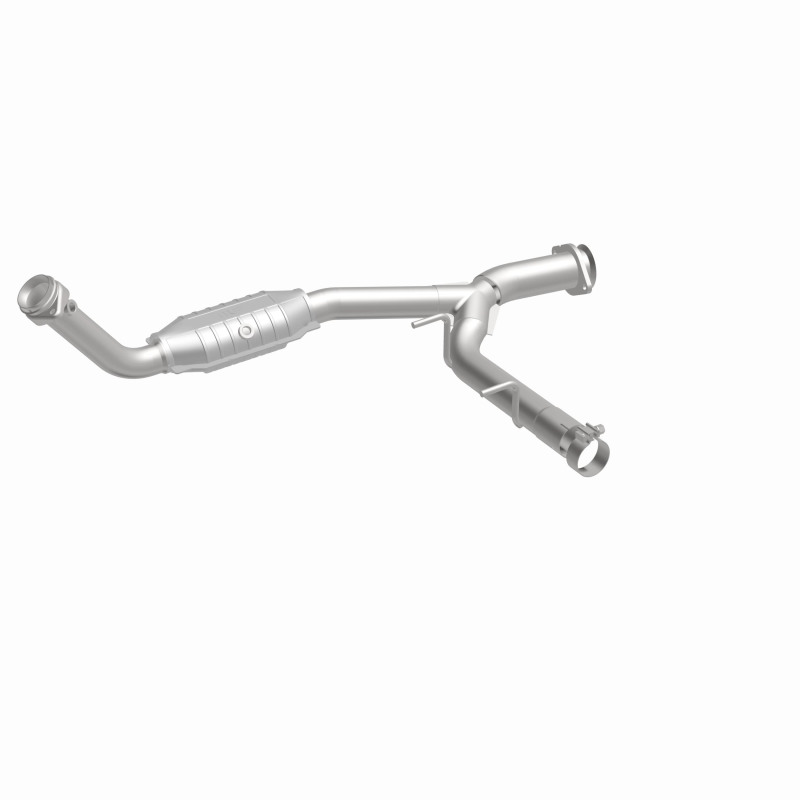 Ford Expedition Catalytic Converter - Magnaflow - HM Grade Direct-Fit - `05-`06