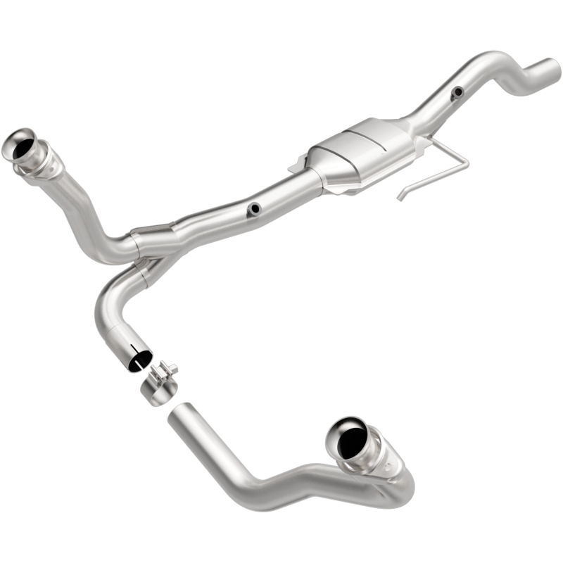 Dodge Durango Catalytic Converter - Magnaflow - HM Grade Direct-Fit, Federal/EPA Compliant - `00-`03