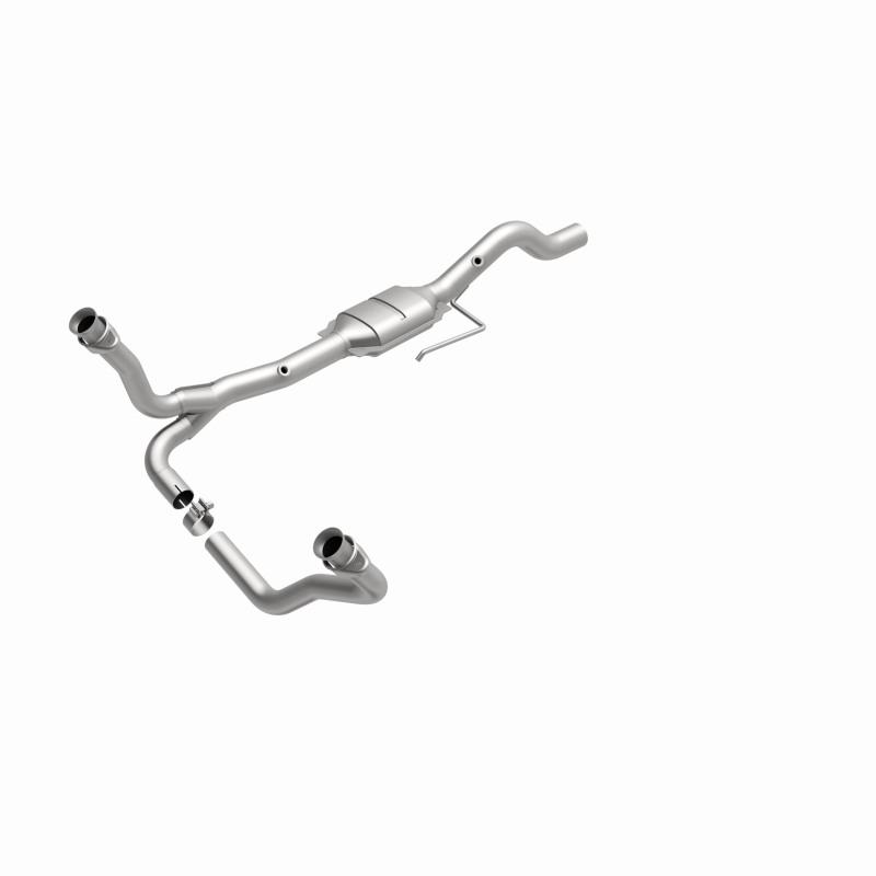 Dodge Durango Catalytic Converter - Magnaflow - HM Grade Direct-Fit, Federal/EPA Compliant - `00-`03