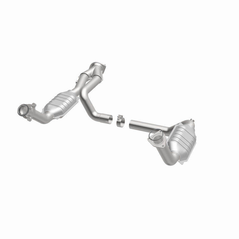Chevrolet Silverado 1500 Catalytic Converter - Magnaflow - Direct-Fit - `99-`06