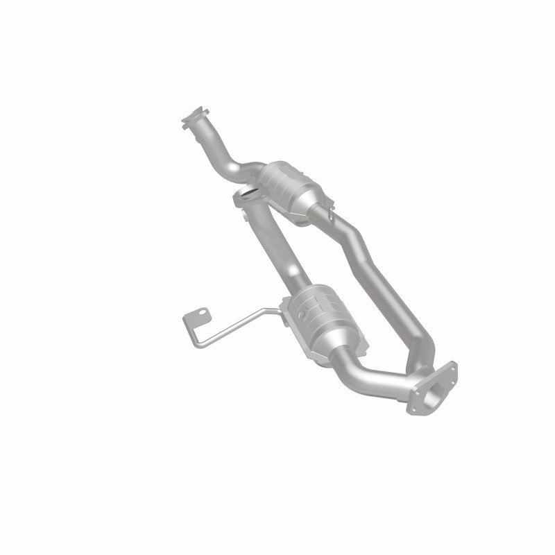 Ford Windstar Catalytic Converter - Magnaflow - Direct Fit, HM Grade - `01-`03