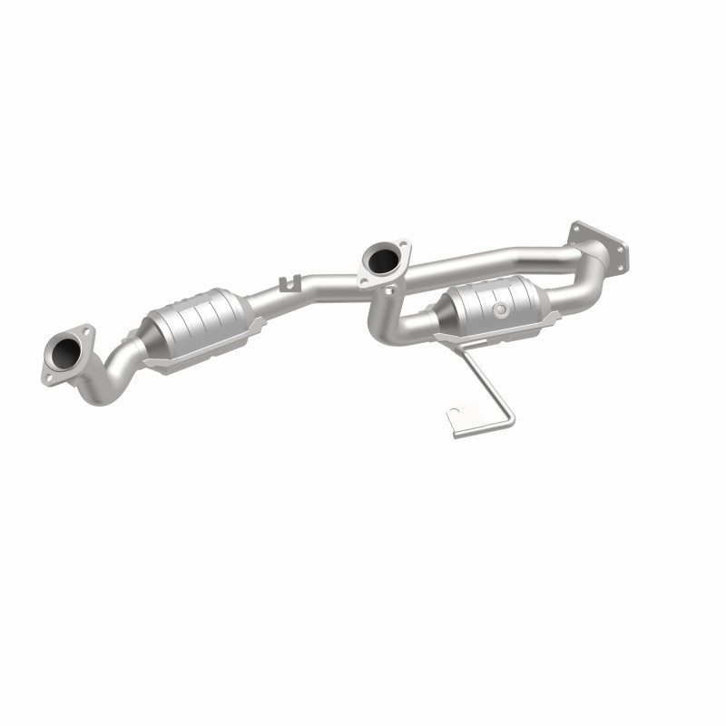 Ford Windstar Catalytic Converter - Magnaflow - Direct Fit, HM Grade - `01-`03