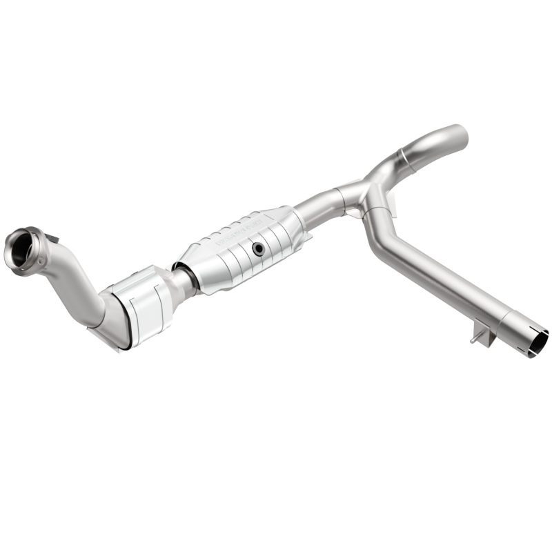 Ford Expedition Catalytic Converter - Magnaflow - HM Grade Federal/EPA Compliant Direct-Fit - `99-`00