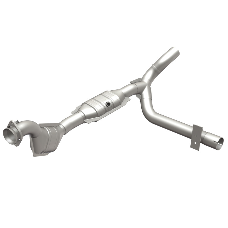 Ford Expedition Catalytic Converter - Magnaflow - Direct Fit, HM Grade - `01-`02