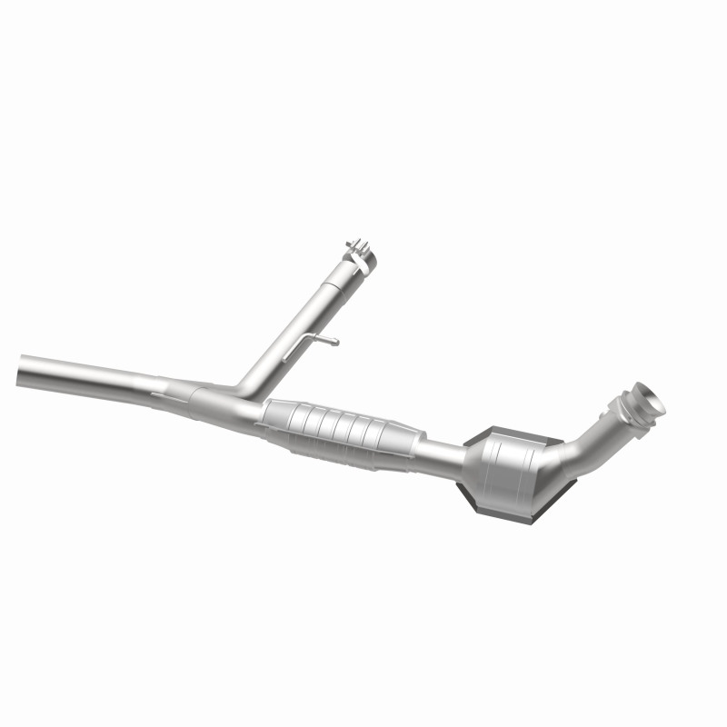 Ford F-150 Catalytic Converter - Magnaflow - HM Grade Direct-Fit - `04-`08