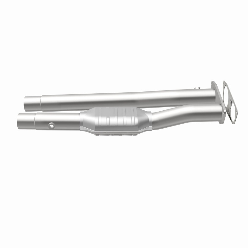 Chevrolet K2500 Catalytic Converter - Rear - Magnaflow - HM Grade, Direct-Fit - `96-`00
