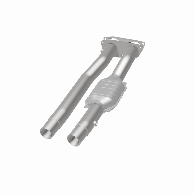 Chevrolet K2500 Catalytic Converter - Rear - Magnaflow - HM Grade, Direct-Fit - `96-`00