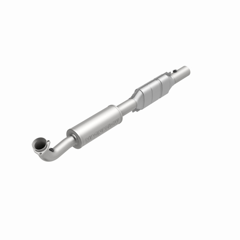 GMC Savana 3500 Catalytic Converter - Magnaflow - HM Grade Direct-Fit - `96-`00