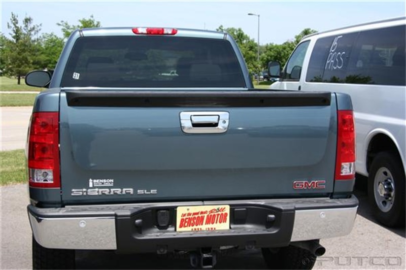 Chevrolet Silverado HD Tailgate Handle Cover - Putco - w/Keyhole - Chrome - 2014