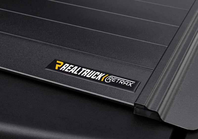 GMC Canyon Tonneau Cover - Retrax - RetraxPRO MX - Matte Black - `15-`22