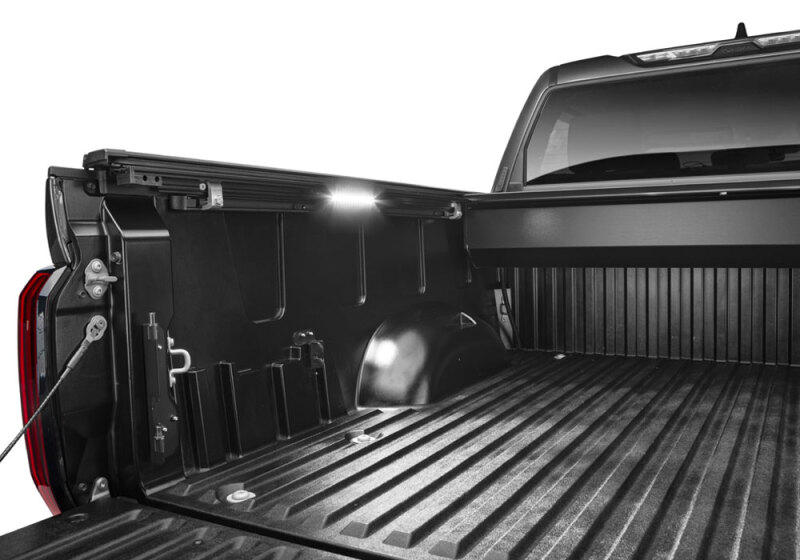 Ford F-250 Super Duty Retractable Bed Cover - Retrax - Retrax EQ - `22-`23