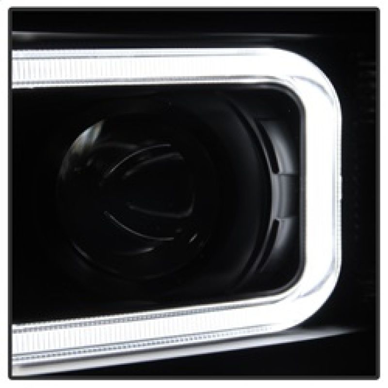 Chevrolet Silverado 3500 HD Headlights - Front - SPYDER - xTune Projector, Light Tube Style - Black - `07-`13
