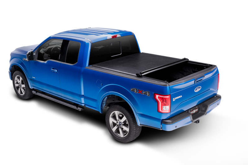 Toyota Hilux Revo Double Cab Tonneau Cover - Truxedo - Lo Pro - Black - `16-`24