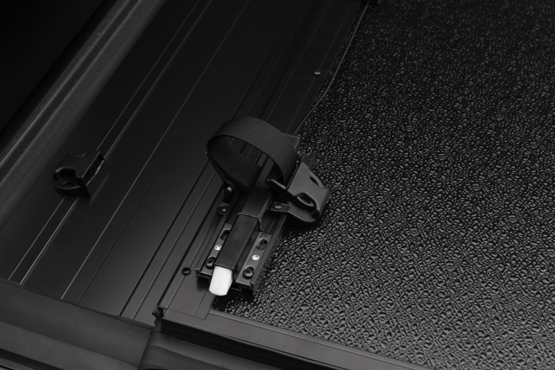 Honda Ridgeline Tonneau Cover - Undercover - Flex - Black Textured - `17-`25