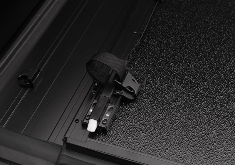 Honda Ridgeline Tonneau Cover - Undercover - Flex - Black Textured - `17-`25