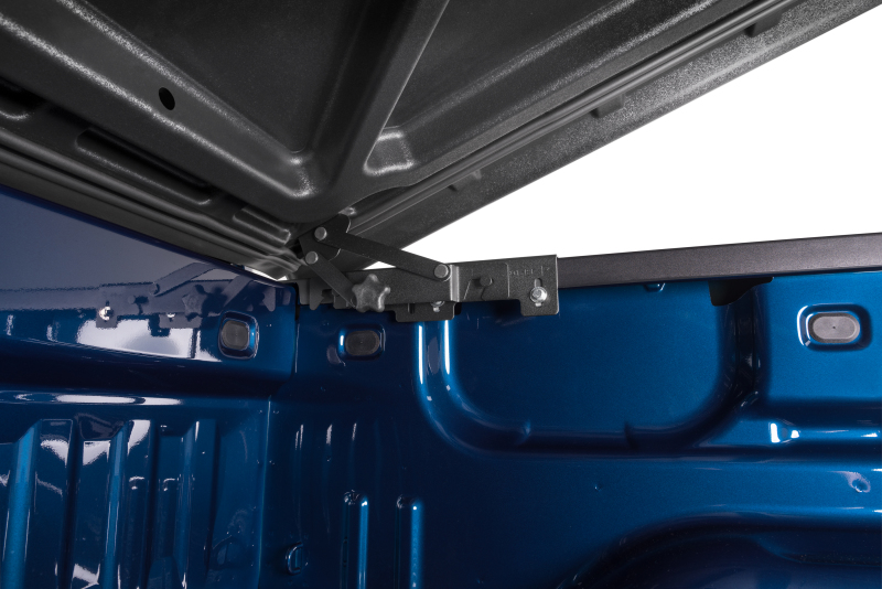 Chevrolet Silverado Tonneau Cover - Undercover - SE Smooth - Grey - `14-`18