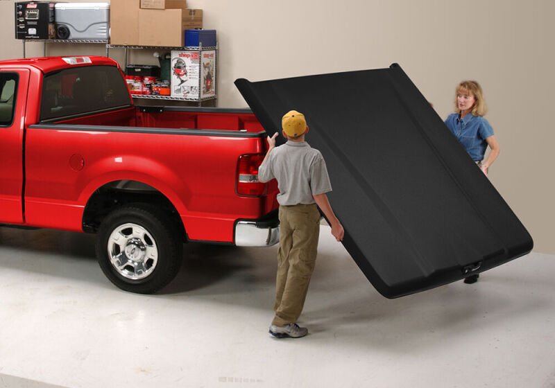 Chevrolet Silverado 1500 Tonneau Cover - Undercover - Elite - Black Textured - `19-`26