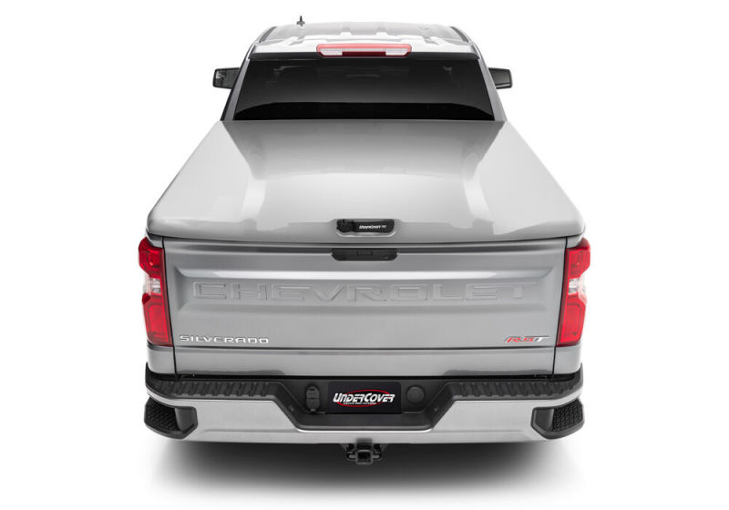 Chevrolet Silverado 3500 HD Bed Cover - Undercover - Elite LX - Pacific Blue Metallic - `20-`23