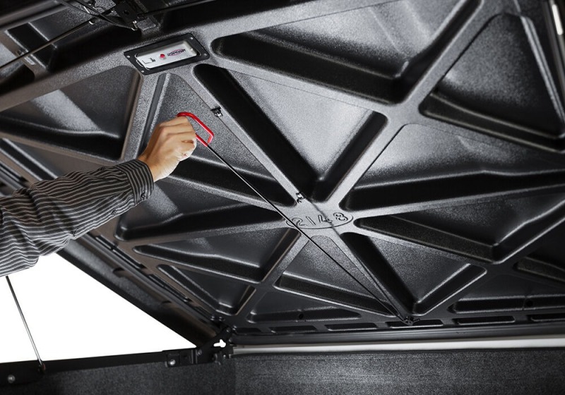 Toyota Tundra Tonneau Cover - Undercover - Elite - Black Textured - `22-`26