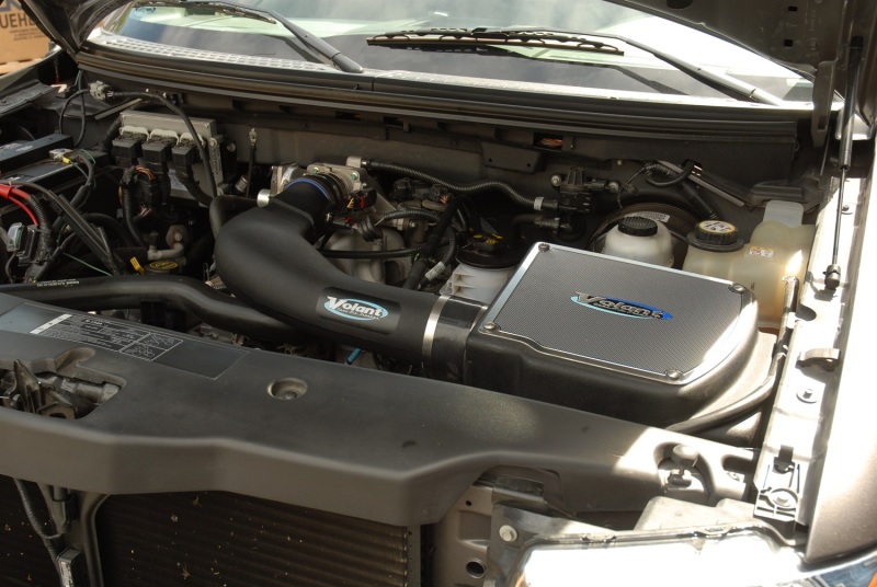 Ford F-150 Performance Air Intake - Volant - PowerCore Closed Box - `04-`05