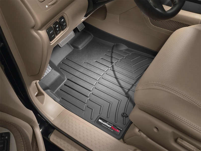Honda Pilot FloorLiner - Front - WeatherTech - DigitalFit - Black - 2005