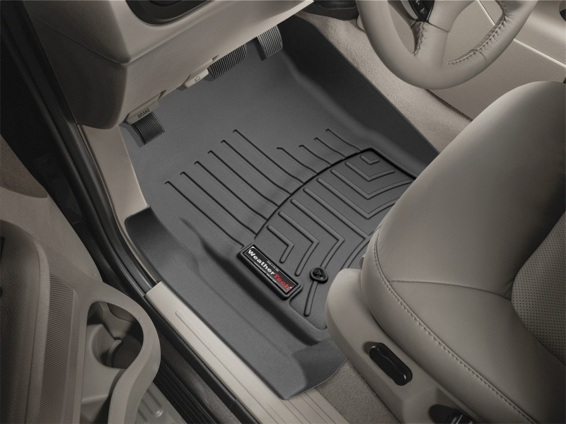Ford Expedition FloorLiner - Front - WeatherTech - DigitalFit - Black - `03-`06